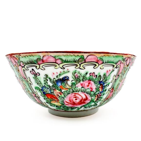 Antique Chinese Rose Medallion Bowl with Pinks and Greens Ancestors Floral - Picture 9 of 13
